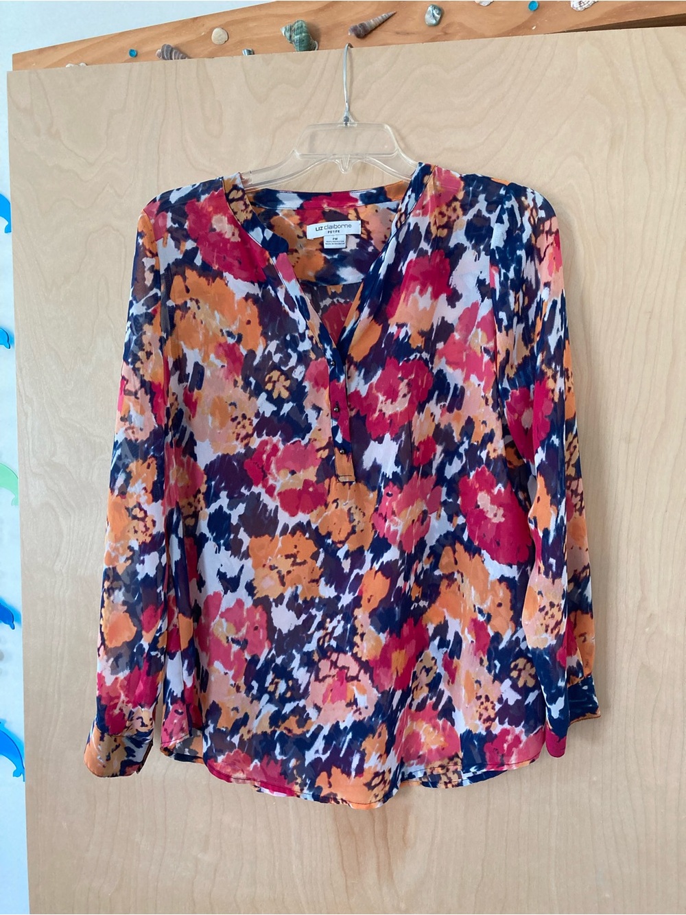 Liz Claiborne Semi-Sheer Multicolor Floral V-Neck Blouse Women’s Petite Medium